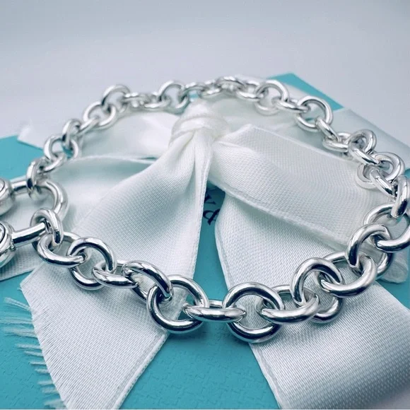 Return to Tiffany & Love Heart Padlock Bracelet in Silver with Packaging